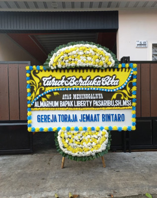 Papan Bunga Duka di Cililitan